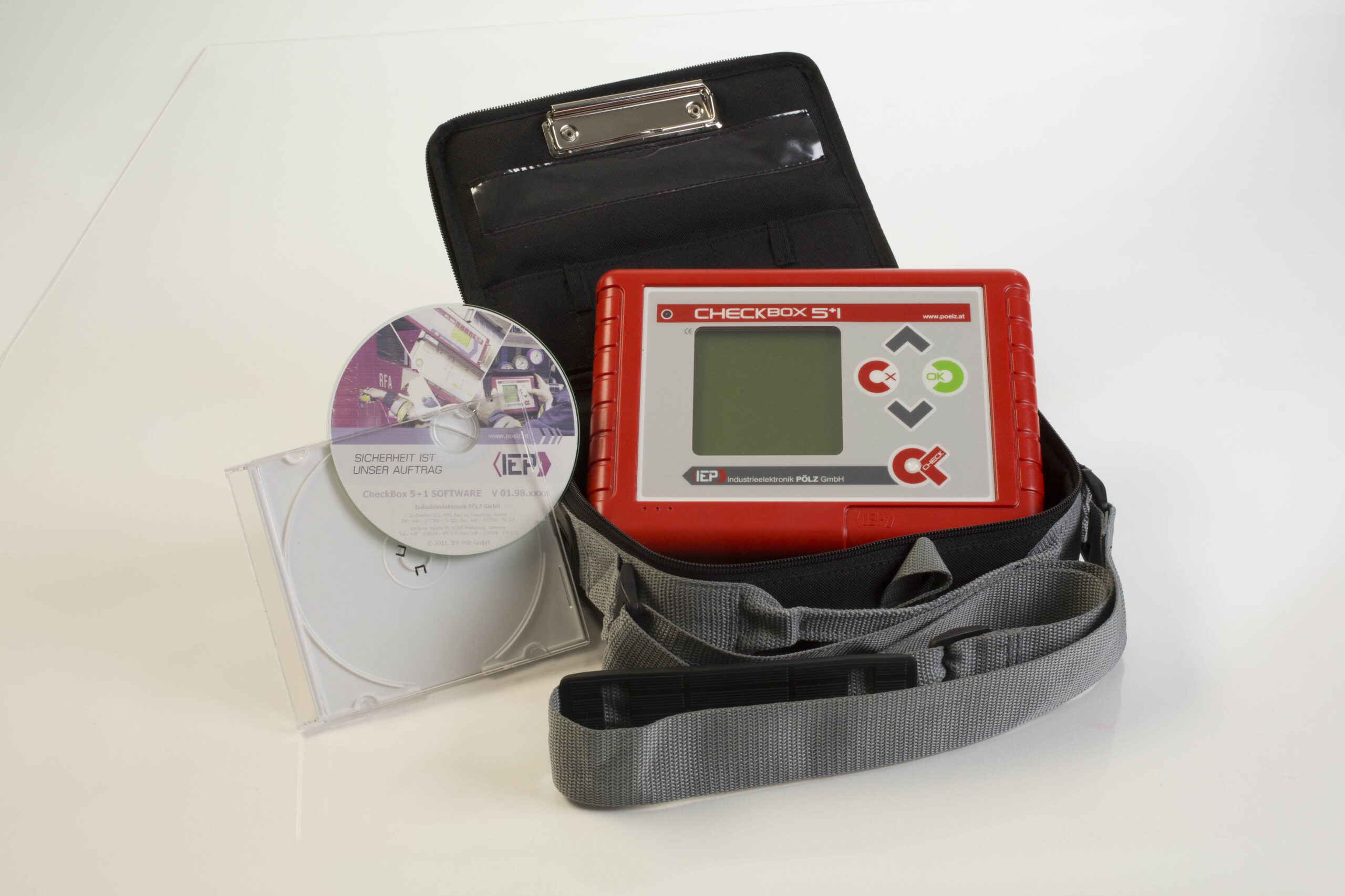 Checkbox 5+1 USB V03 incl. 8 Batteries (30143) incl. Pouch for Checkbox (30166) - Image 2