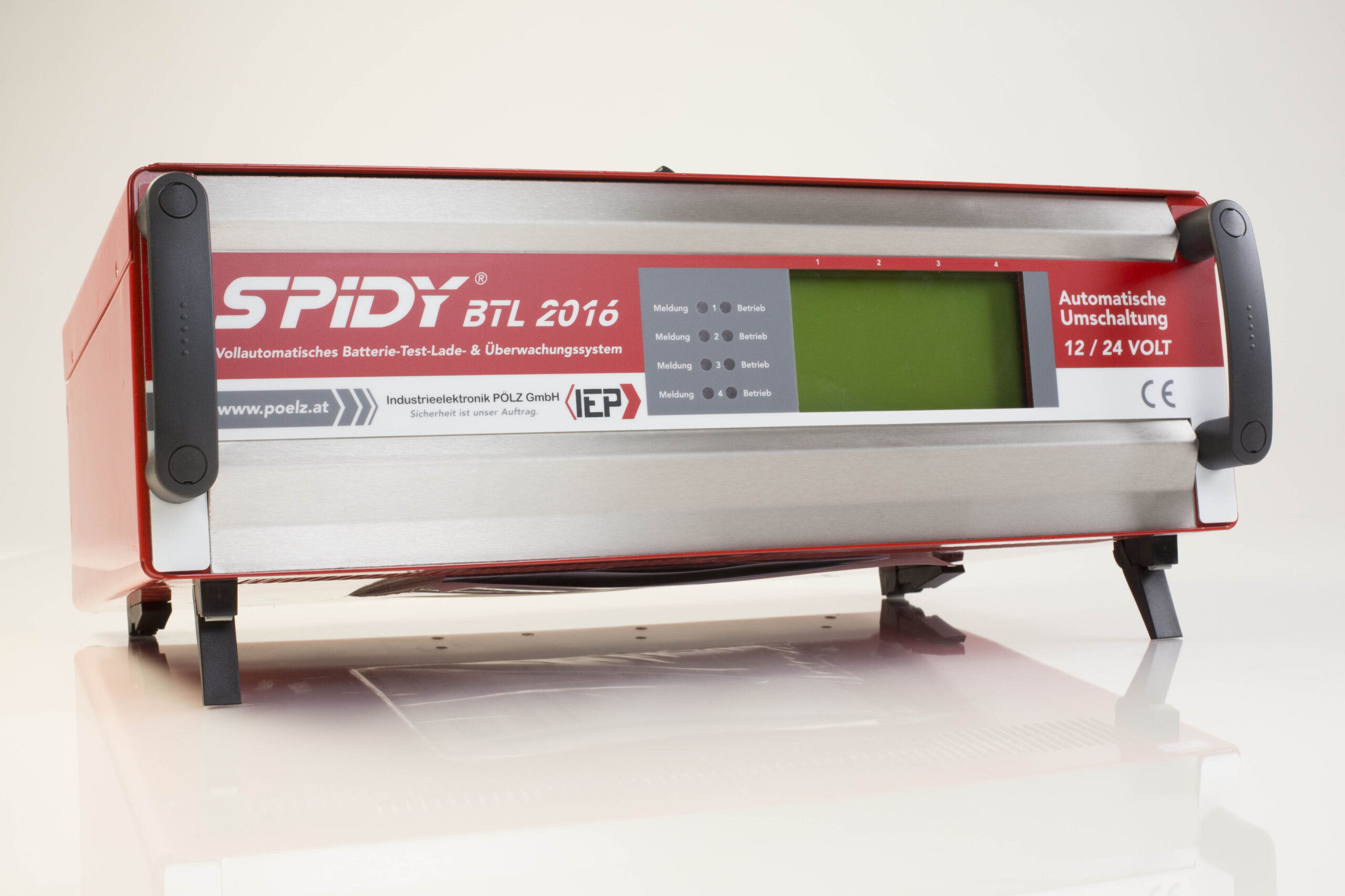 Battery testing and charging system BTL 2016/2compatible for temperature monitoring